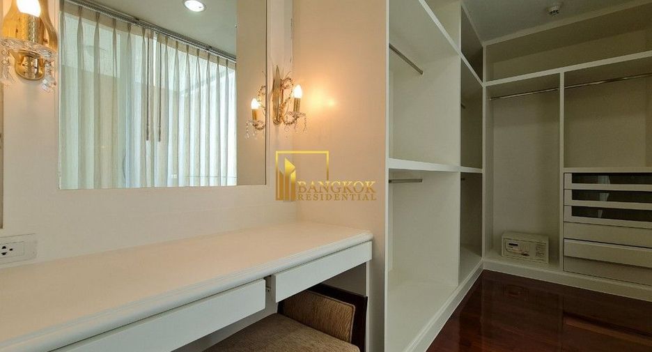 À louer 4 chambres appartement à Watthana, Bangkok