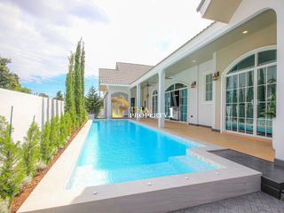 Villa zum Kauf mit 3 Zimmer in Cha Am, Phetchaburi