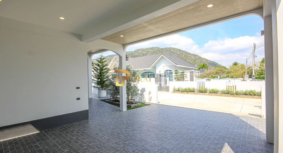 Villa zum Kauf mit 3 Zimmer in Cha Am, Phetchaburi