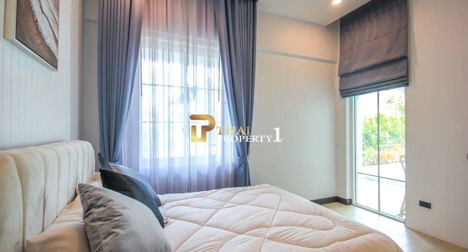 For sale 3 bedrooms villa in Cha Am, Phetchaburi
