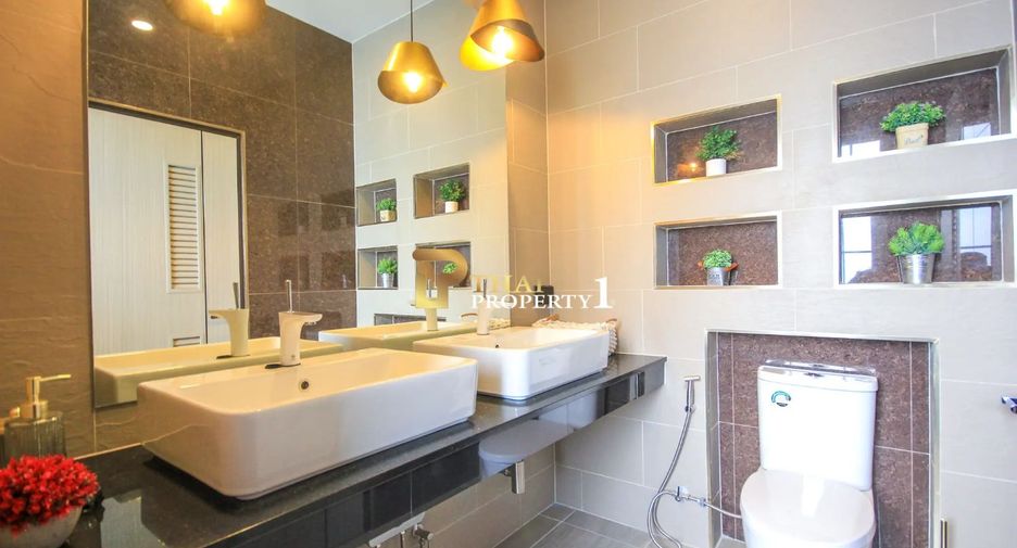 For sale 3 bedrooms villa in Cha Am, Phetchaburi