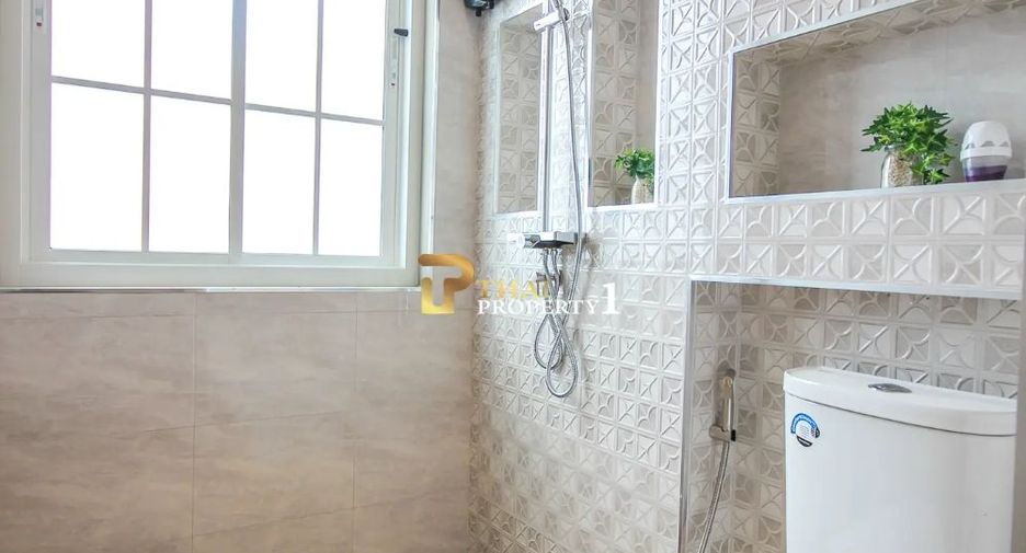 For sale 3 bedrooms villa in Cha Am, Phetchaburi