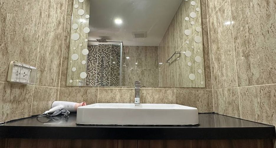 For rent 1 bed condo in Bang Lamung, Chonburi