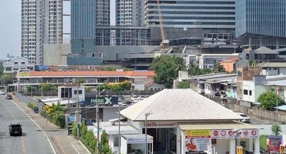 For rent 1 bed office in Bang Na, Bangkok