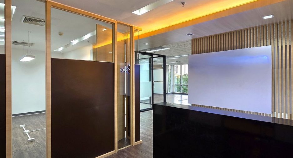 For rent office in Pathum Wan, Bangkok