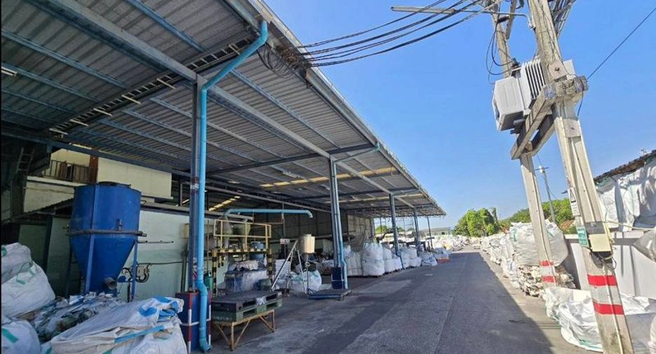 For sale 50 bedrooms warehouse in Nikhom Phatthana, Rayong