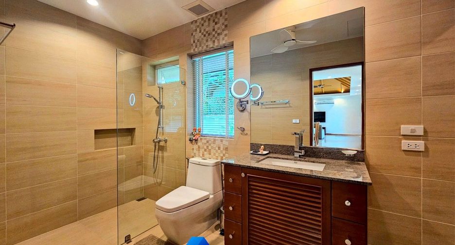 For sale 4 bedrooms villa in Hua Hin, Prachuap Khiri Khan