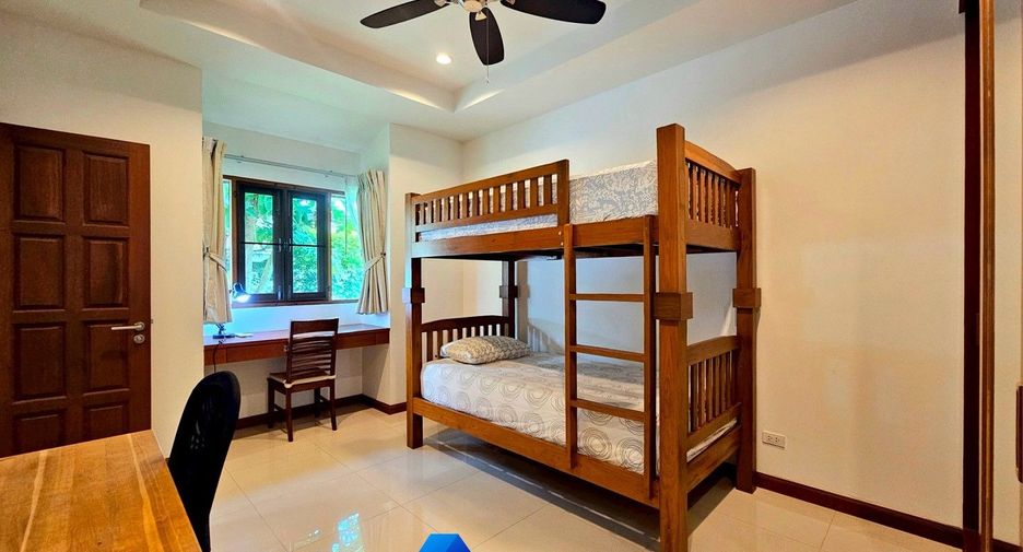 For sale 4 bedrooms villa in Hua Hin, Prachuap Khiri Khan