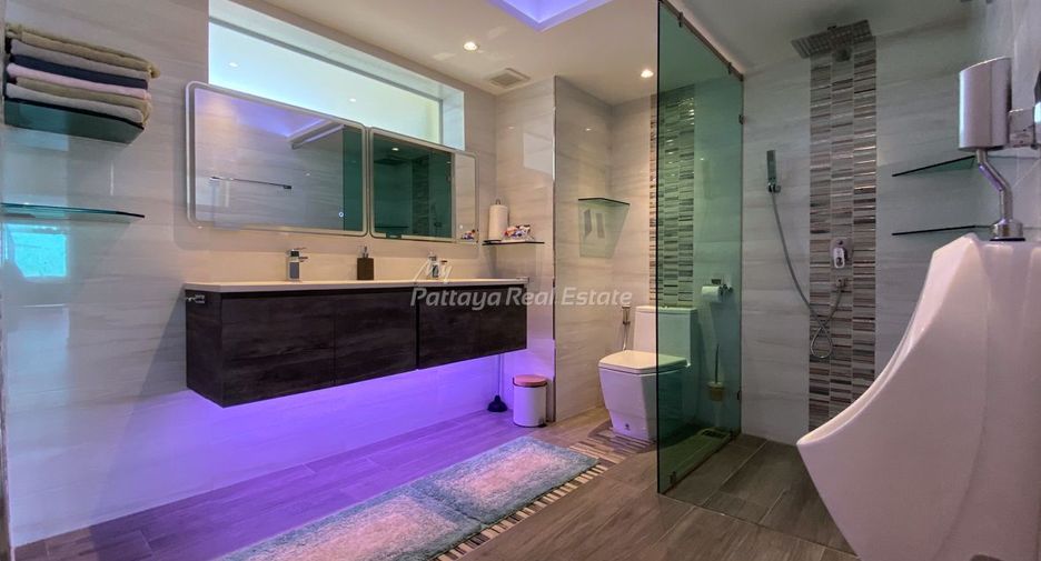 For sale 2 bedrooms condo in Bang Lamung, Chonburi
