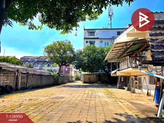 For sale 3 bedrooms house in Bang Phlat, Bangkok