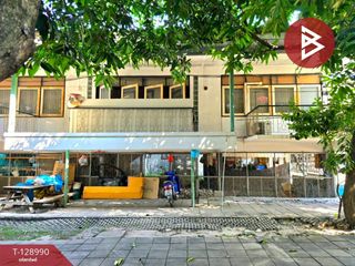 For sale 3 bedrooms house in Bang Phlat, Bangkok