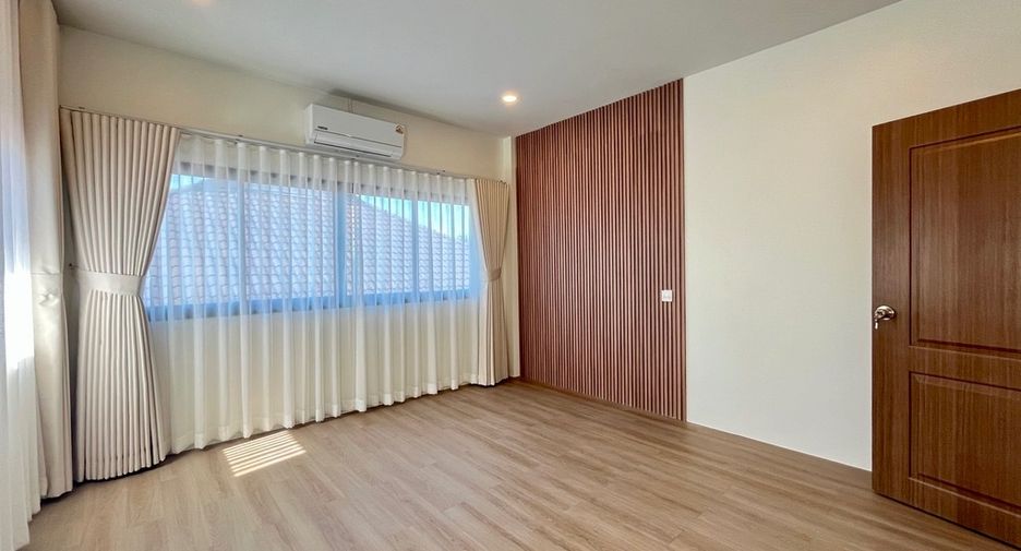 For sale 3 bedrooms house in Mueang Krabi, Krabi