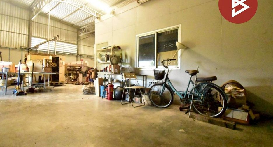 For sale warehouse in Lat Krabang, Bangkok