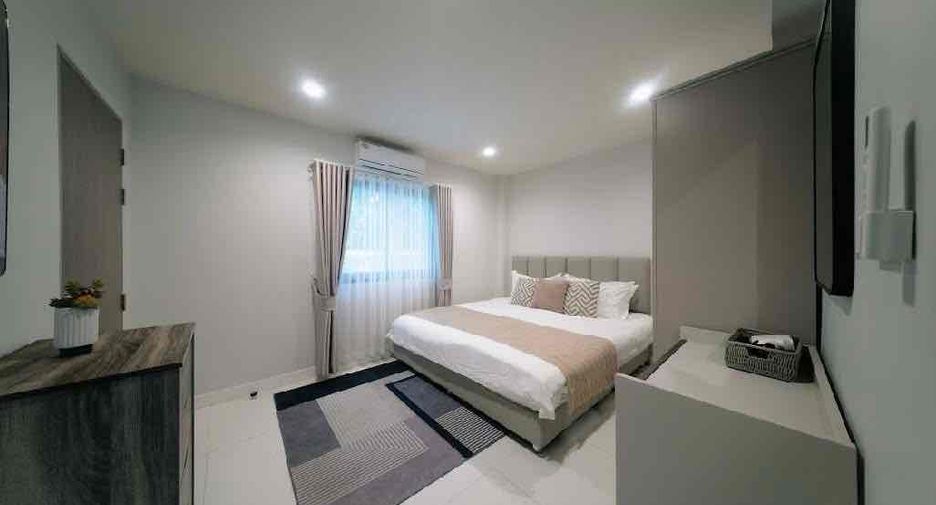 For sale 4 bedrooms villa in Bang Lamung, Chonburi