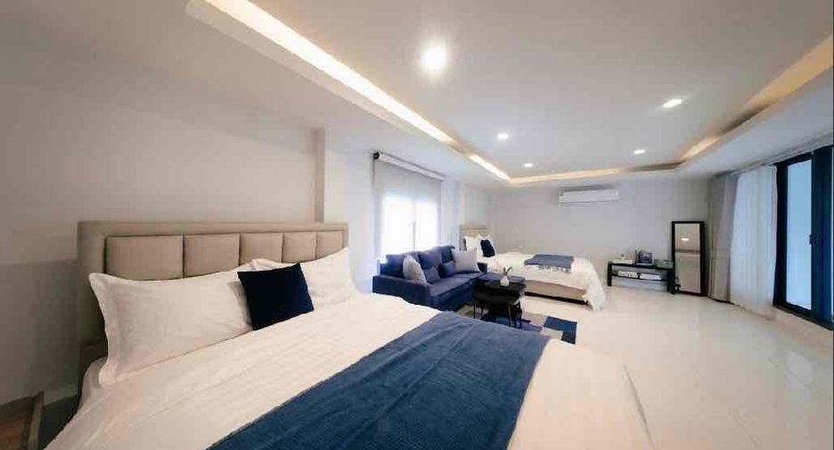 For sale 4 bedrooms villa in Bang Lamung, Chonburi