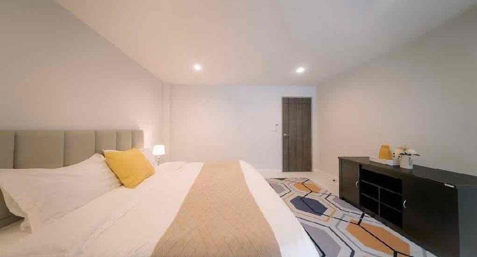 For sale 4 bedrooms villa in Bang Lamung, Chonburi
