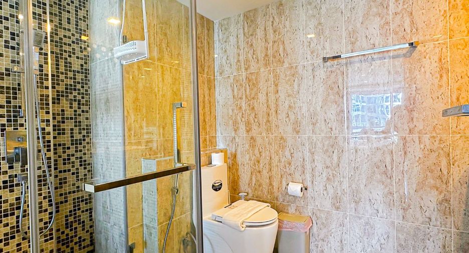 For rent 1 bed condo in Bang Lamung, Chonburi