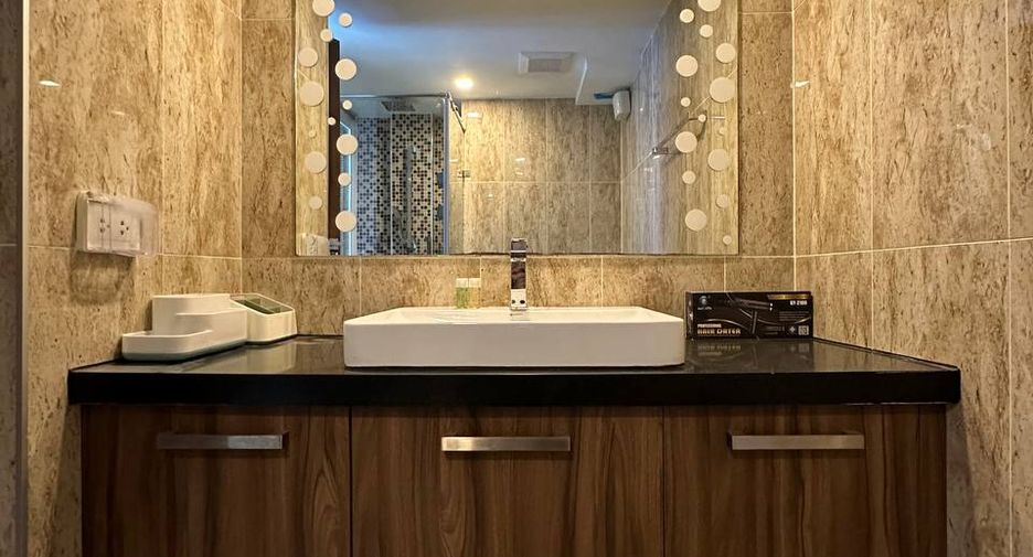 For rent 1 bed condo in Bang Lamung, Chonburi
