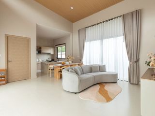 For rent 3 bedrooms villa in Mueang Krabi, Krabi