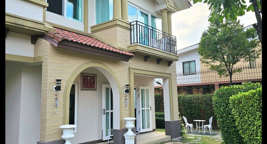 For sale 3 bedrooms house in Sai Mai, Bangkok