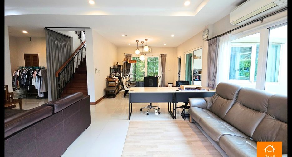 For sale 3 bedrooms house in Sai Mai, Bangkok