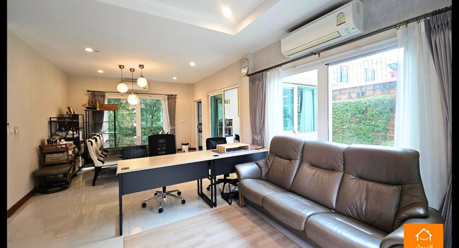 For sale 3 bedrooms house in Sai Mai, Bangkok