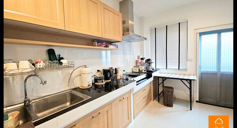 For sale 3 bedrooms house in Sai Mai, Bangkok
