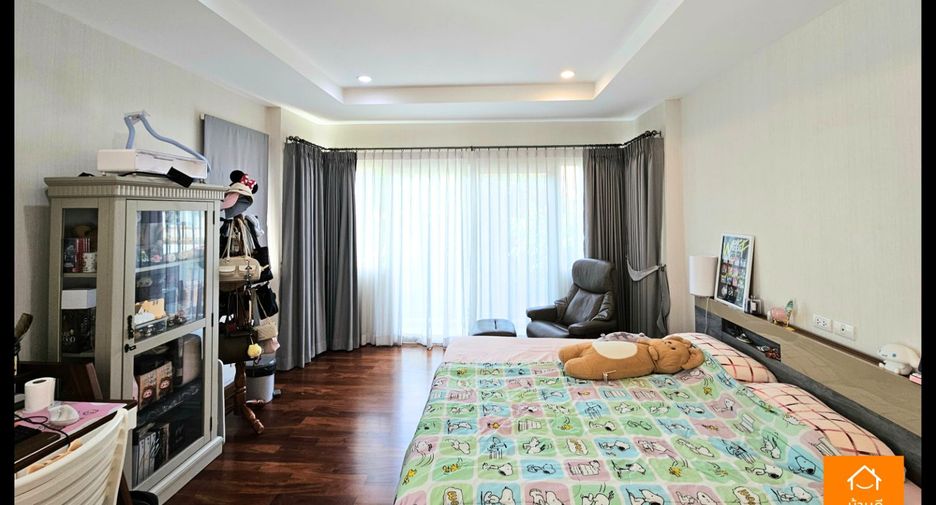 For sale 3 bedrooms house in Sai Mai, Bangkok