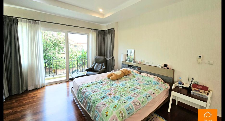 For sale 3 bedrooms house in Sai Mai, Bangkok