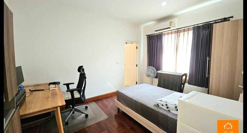 For sale 3 bedrooms house in Sai Mai, Bangkok