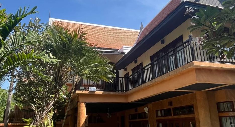 Haus zur Miete und zum Kauf mit 4 Zimmer in Bang Lamung, Chonburi