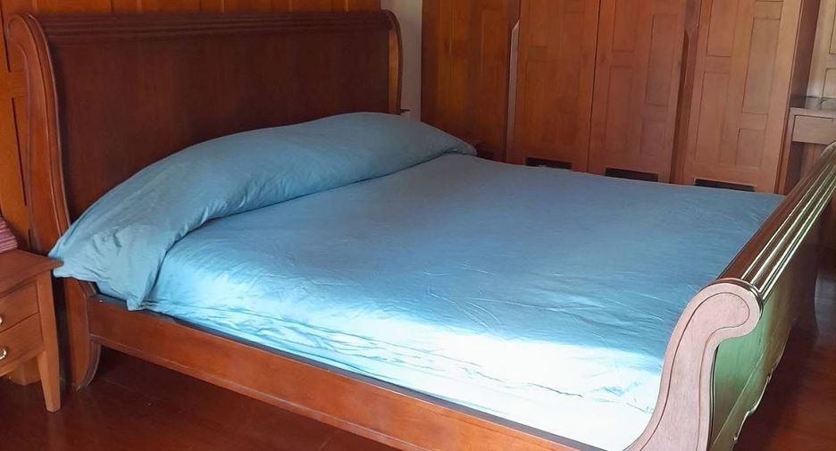 Haus zur Miete und zum Kauf mit 4 Zimmer in Bang Lamung, Chonburi