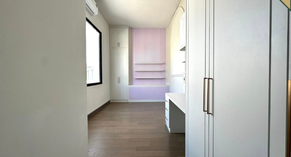 Casa en venta de 5 habitaciones en Bang Khen, Bangkok