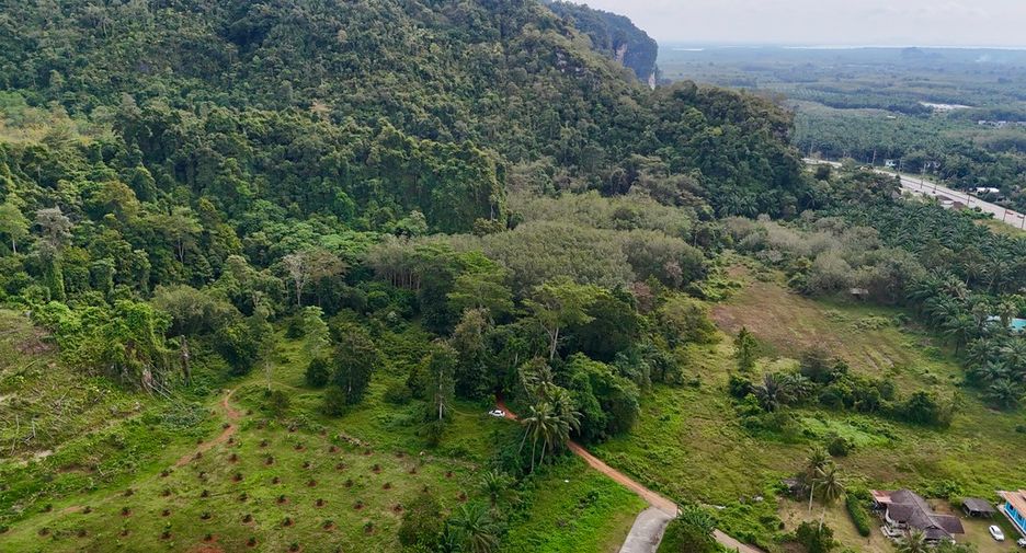 À vendre terrain à Mueang Krabi, Krabi