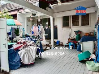 For sale 2 ベッドルーム townhouse in Chatuchak, Bangkok