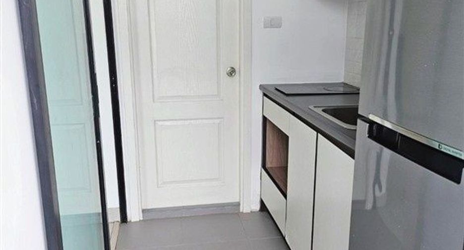 Wohnung zur Miete und zum Kauf mit 1 Zimmer in Bang Kapi, Bangkok