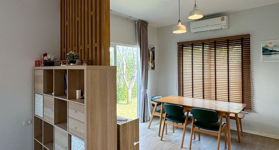 For sale 3 bedrooms house in Khlong Sam Wa, Bangkok