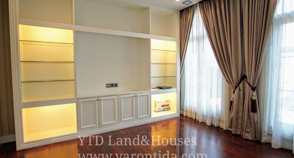 For sale 4 ベッドルーム house in Bang Phli, Samut Prakan