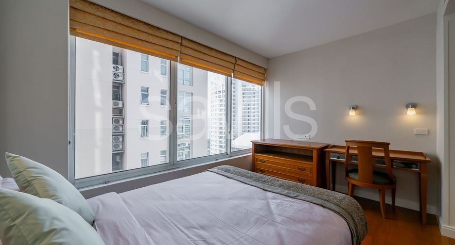 For rent and for sale 2 bedrooms condo in Pathum Wan, Bangkok