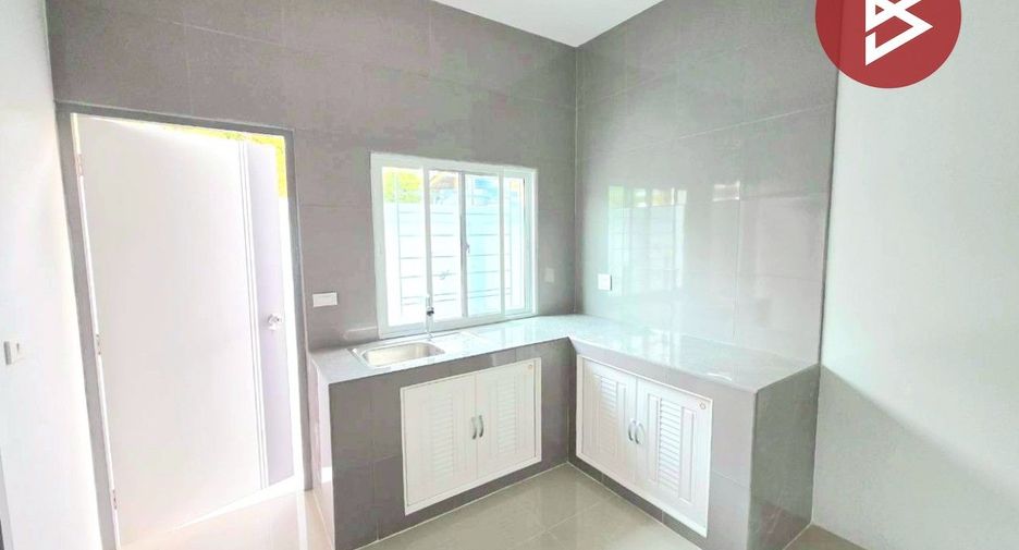 出售 3 卧室 独立屋 在 Mueang Nakhon Pathom, Nakhon Pathom