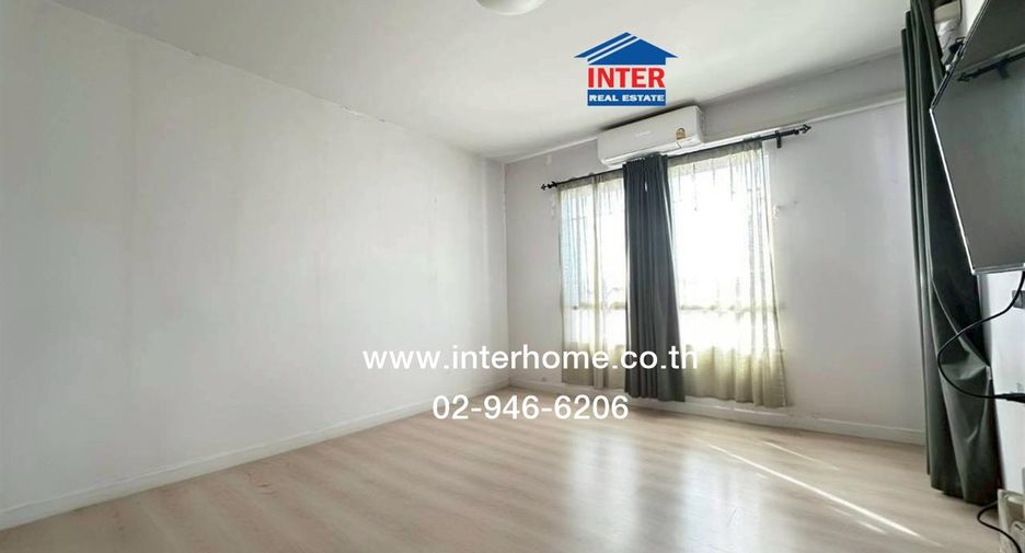 À vendre 2 chambres maison de ville à Bang Yai, Nonthaburi