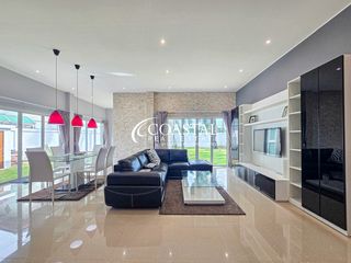 Haus zur Miete und zum Kauf mit 4 Zimmer in Bang Lamung, Chonburi