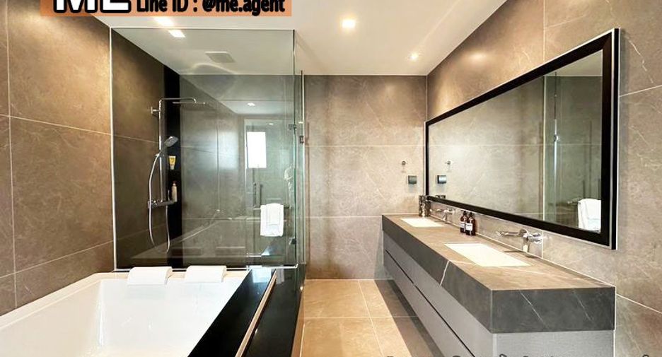 For rent 5 bedrooms house in Lat Krabang, Bangkok
