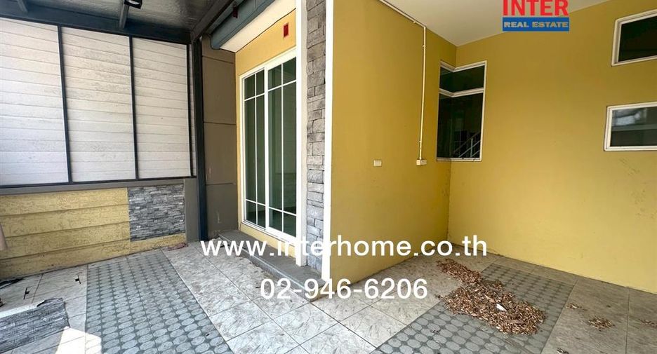 For sale 3 ベッドルーム townhouse in Thung Khru, Bangkok