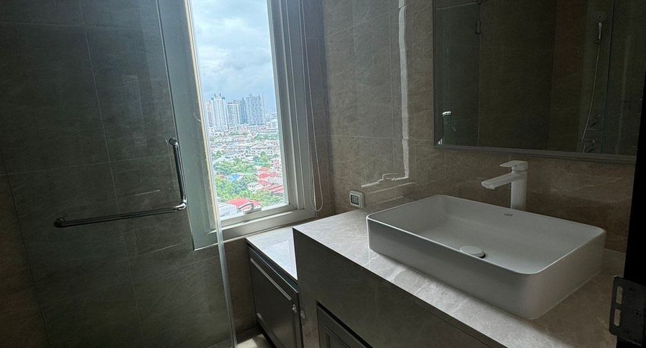 Condo en alquiler de 2 habitaciones en Bang Kho Laem, Bangkok