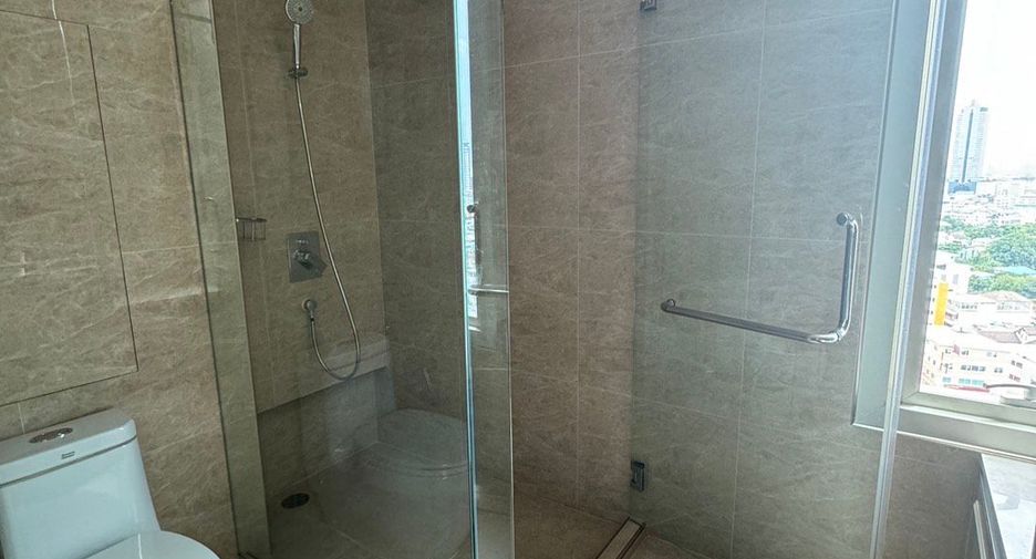 Condo en alquiler de 2 habitaciones en Bang Kho Laem, Bangkok
