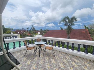 Haus zum Kauf mit 5 Zimmer in Bang Lamung, Chonburi