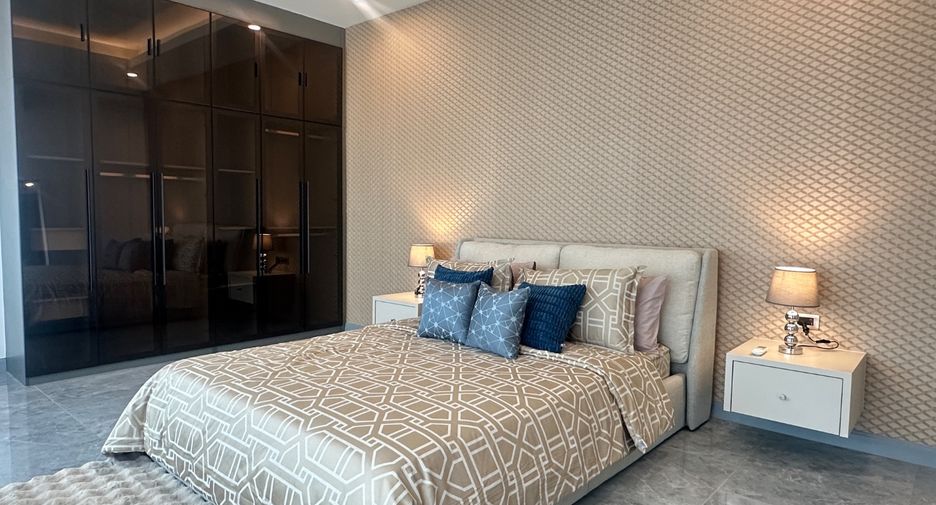 Villa zum Kauf mit 4 Zimmer in Bang Lamung, Chonburi