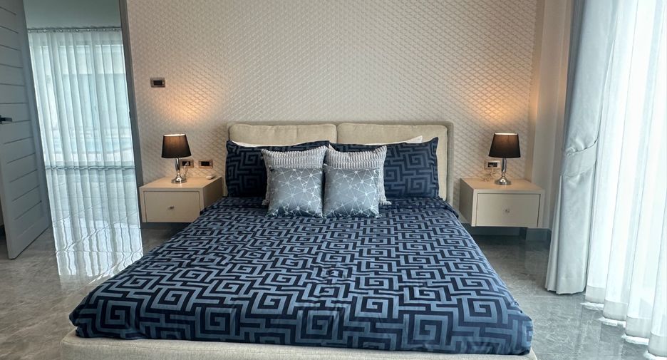 Villa zum Kauf mit 4 Zimmer in Bang Lamung, Chonburi