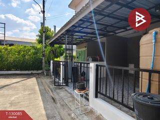 出售 3 卧室 联排别墅 在 Sam Phran, Nakhon Pathom